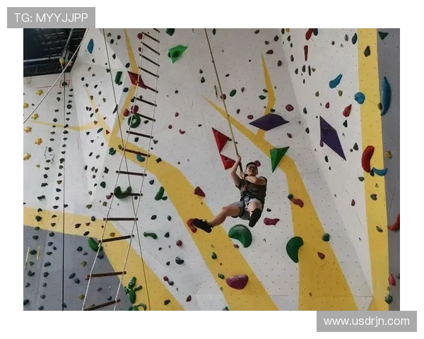 滑板精英赛积分榜更新成都攀岩队以100分稳居第一名