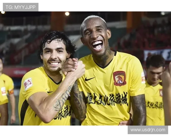 东方与恒大巅峰对决全场精彩回顾与赛后分析